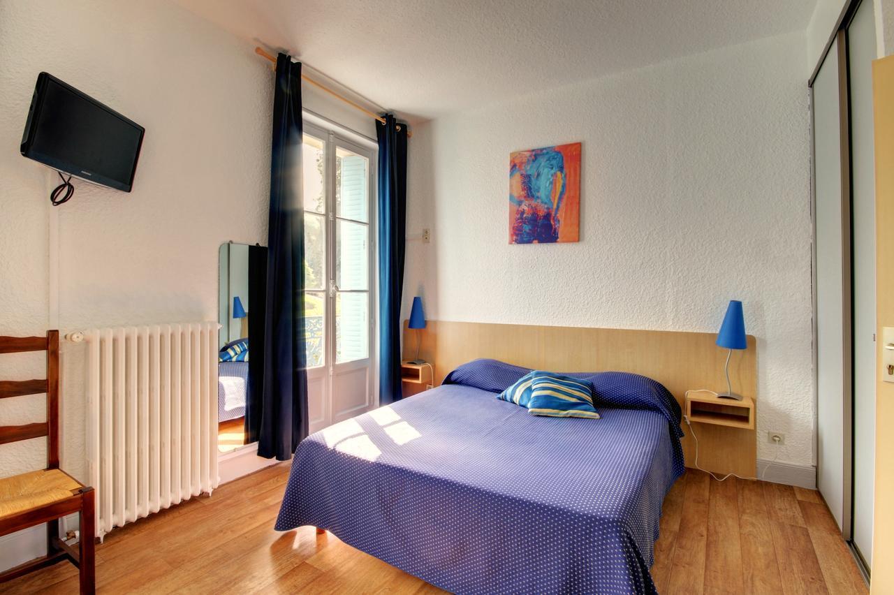 Cleotel Ла-Бурбуль Экстерьер фото